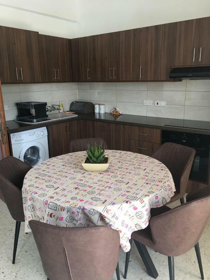 Christos Apartments Dhrousha المظهر الخارجي الصورة